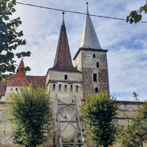 Kirchenburg in Meschen